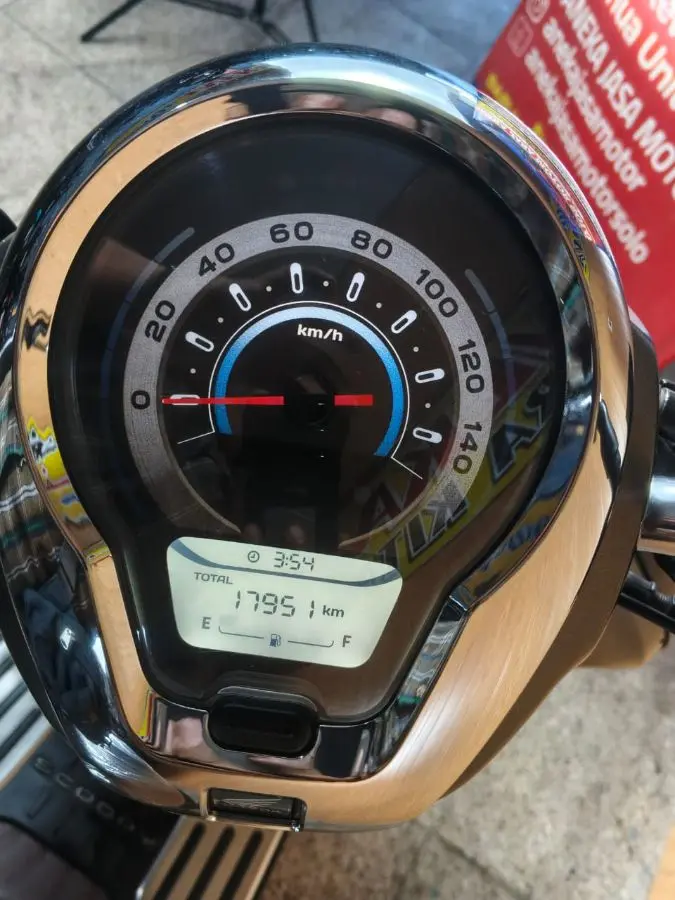 Scoopy Prestige 2022 keyless