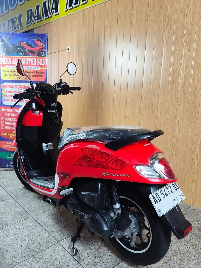Scoopy Sporty 2018/17