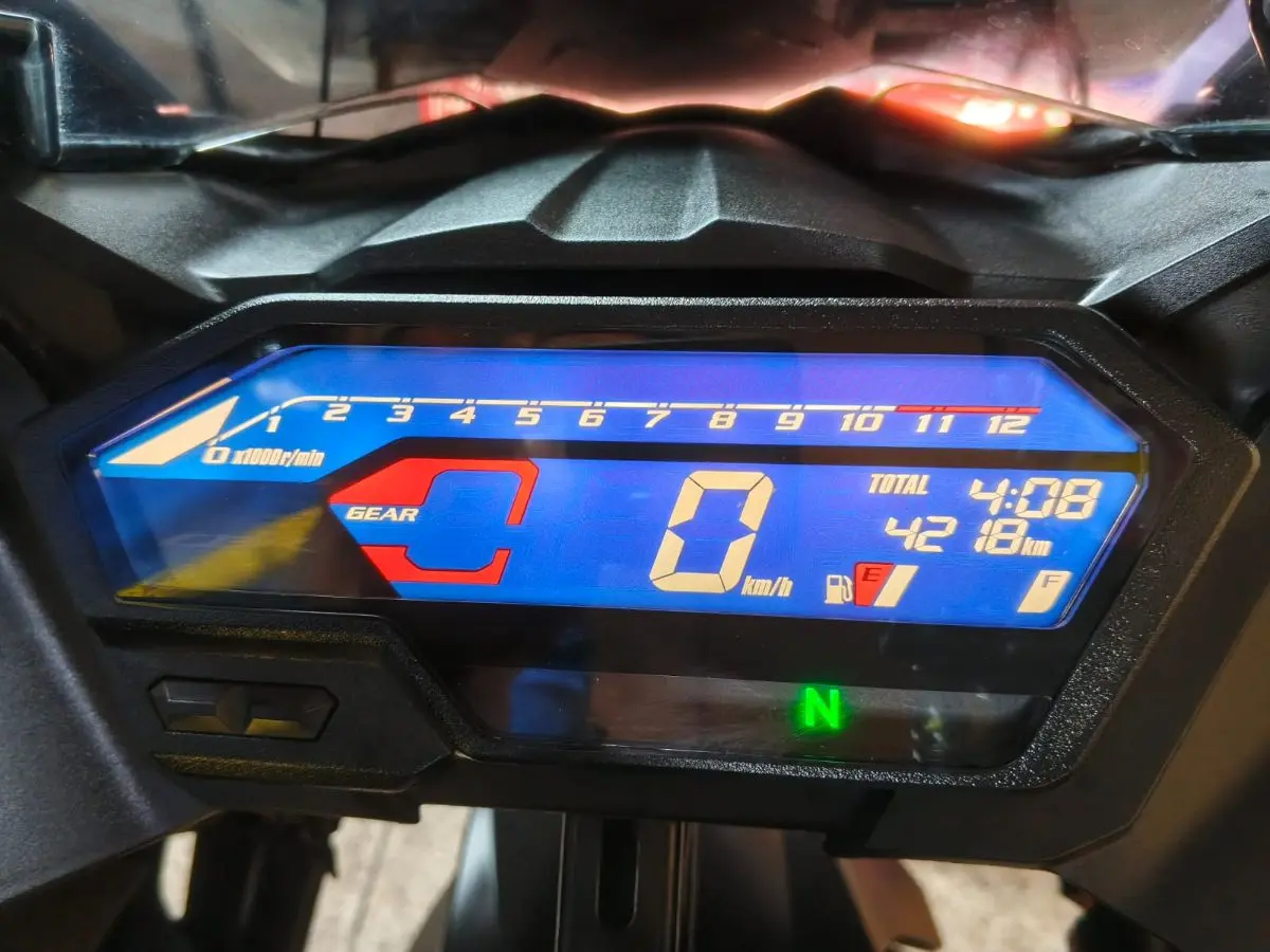 CBR 150R 2025/23 SE