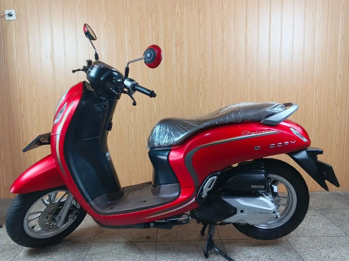 Scoopy Stylish 2023 keyless