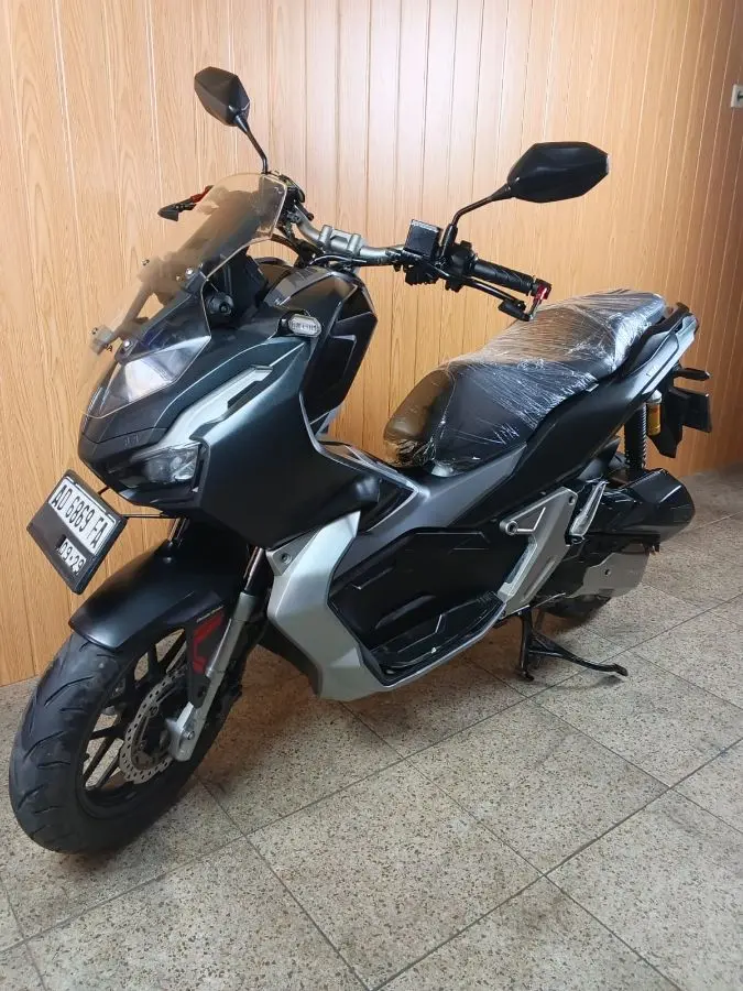 ADV 150 CBS 2019