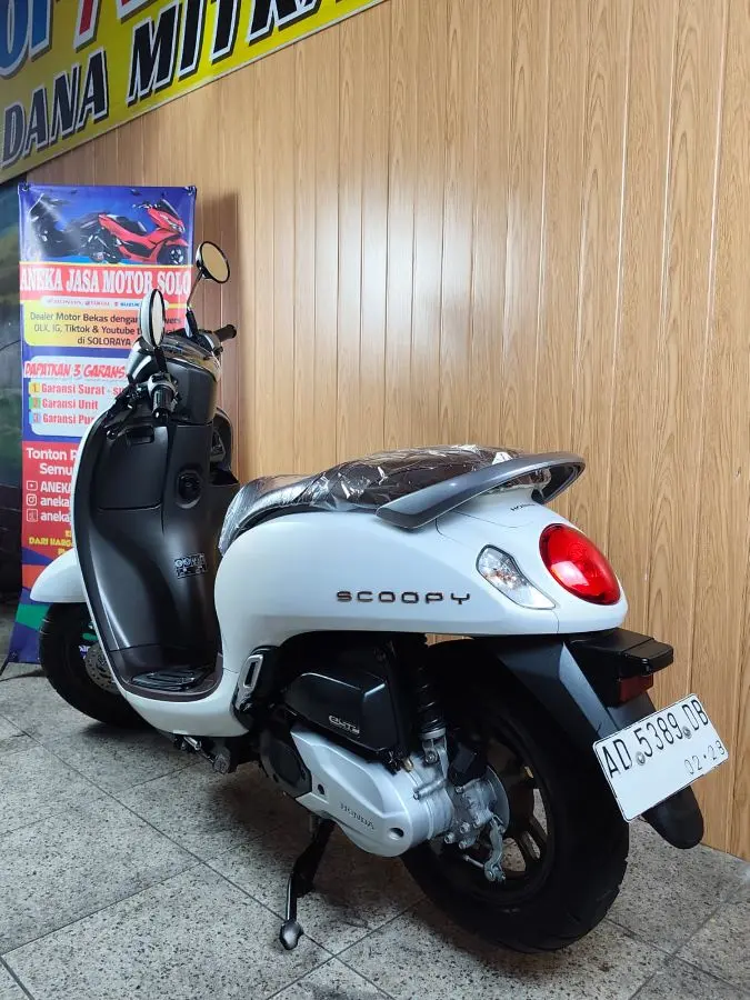 Scoopy Prestige 2023 keyless