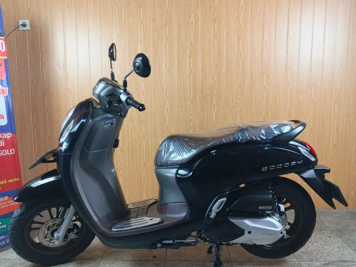 Scoopy Prestige 2022 keyless